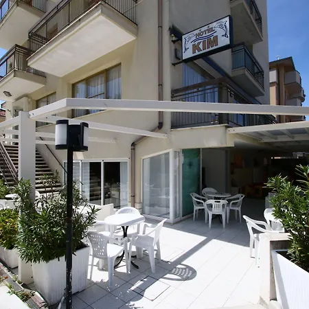Kim Hotel 2*