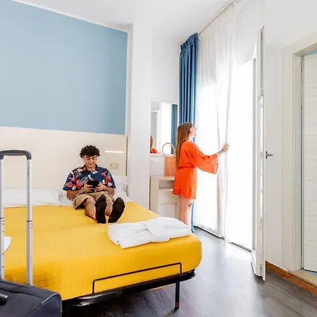 Hotel Kim 2*